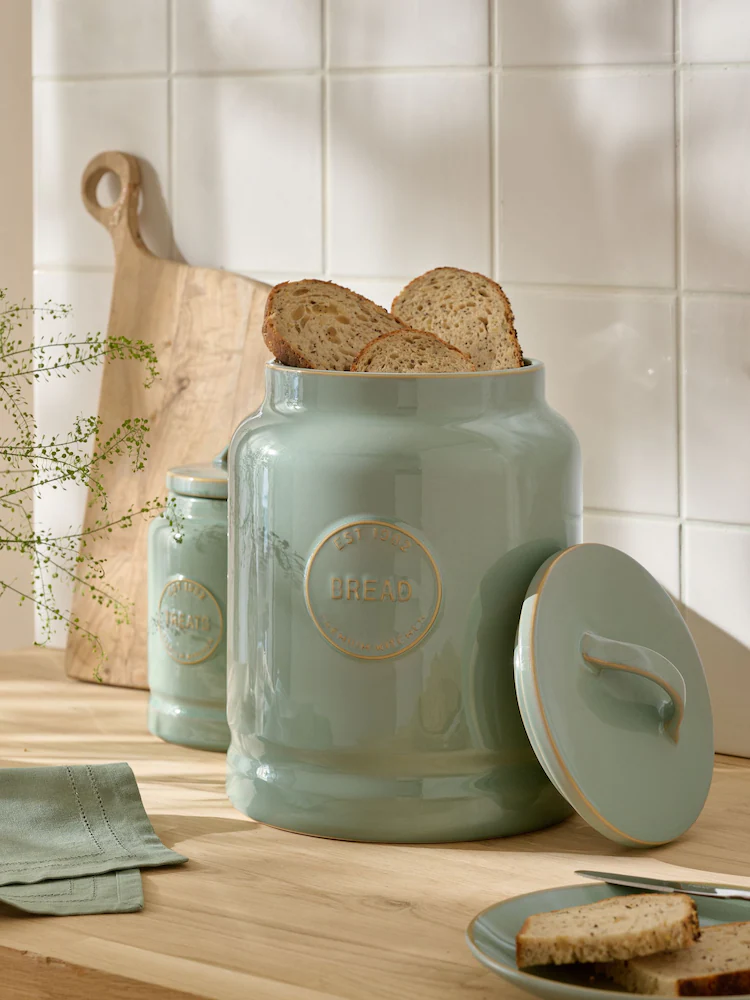 Sage Green Country Badge Bread Bin